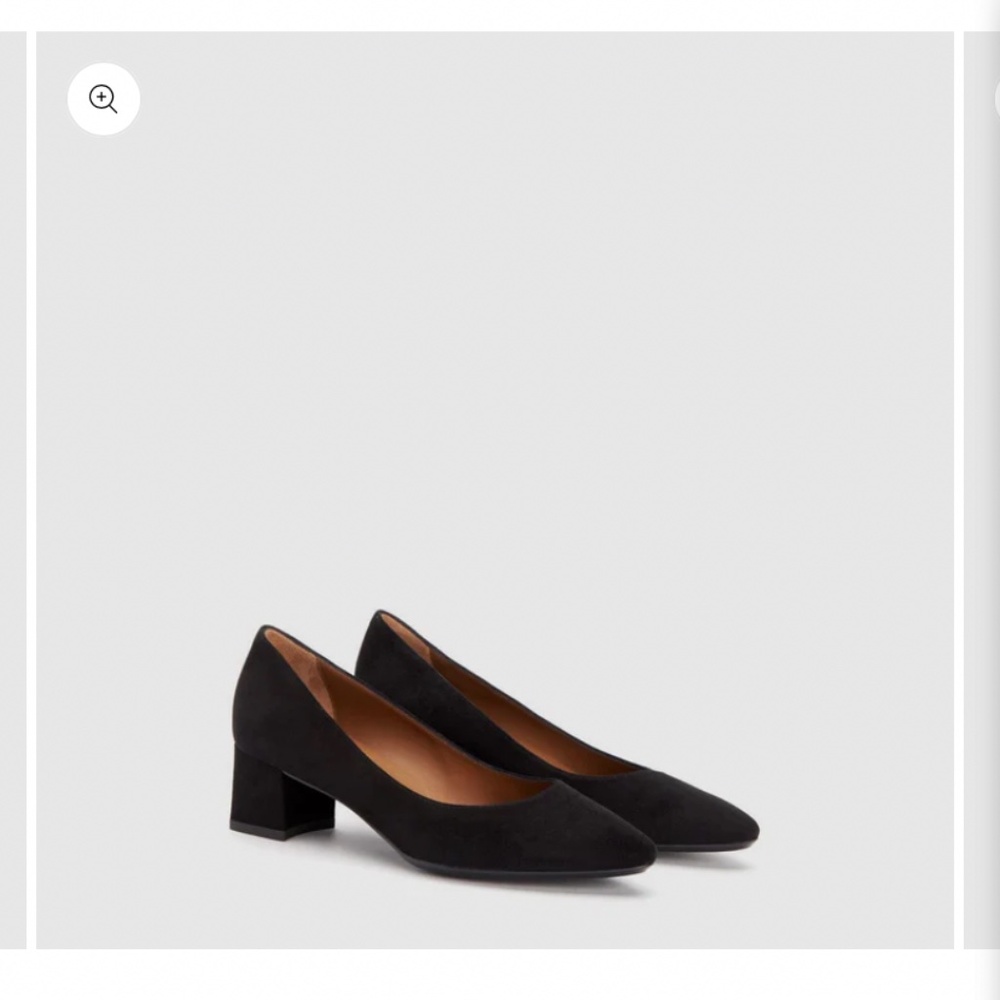 Black Suede Aquatalia heels- size 9